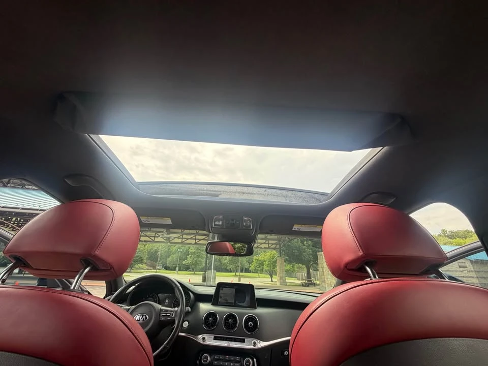 2018 Kia Stinger GT - Image 14 of 20