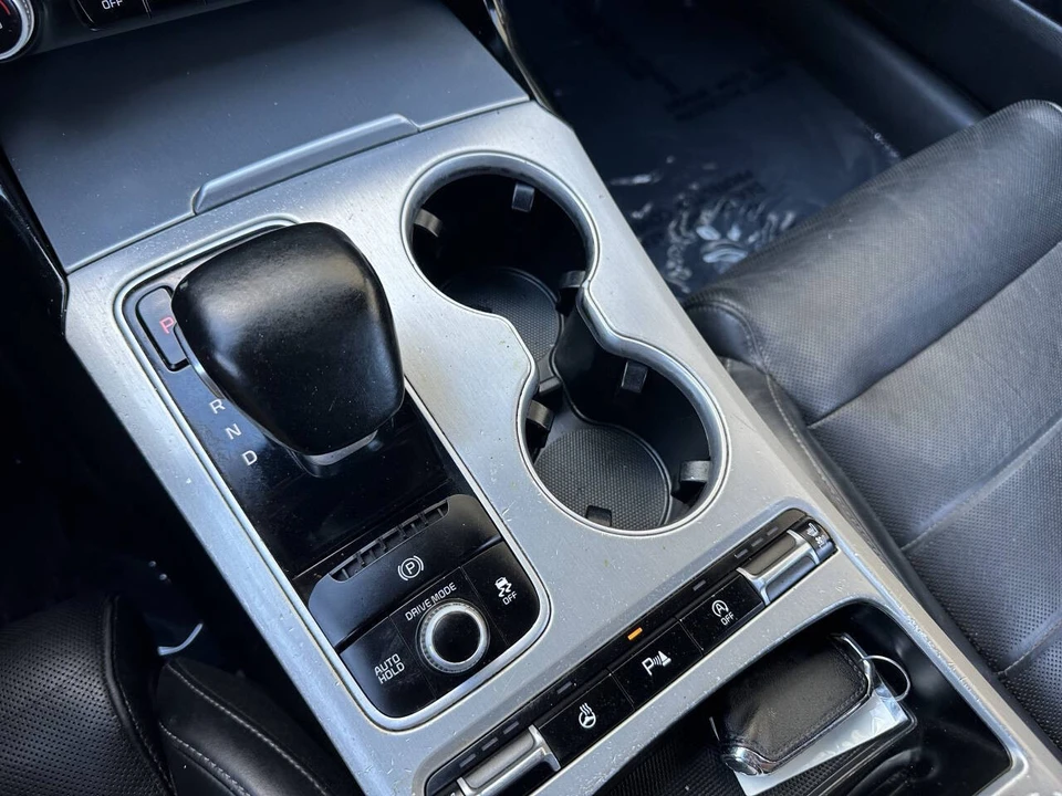 2018 Kia Stinger GT - Image 16 of 21