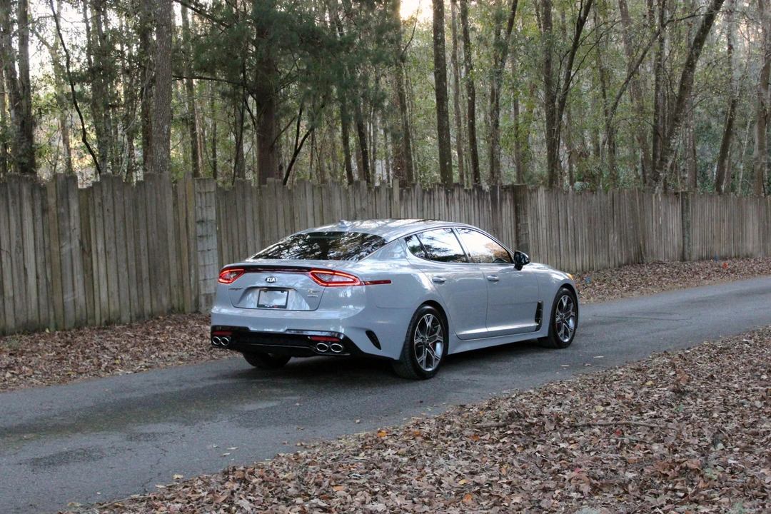 2018 Kia Stinger GT - Image 20 of 25