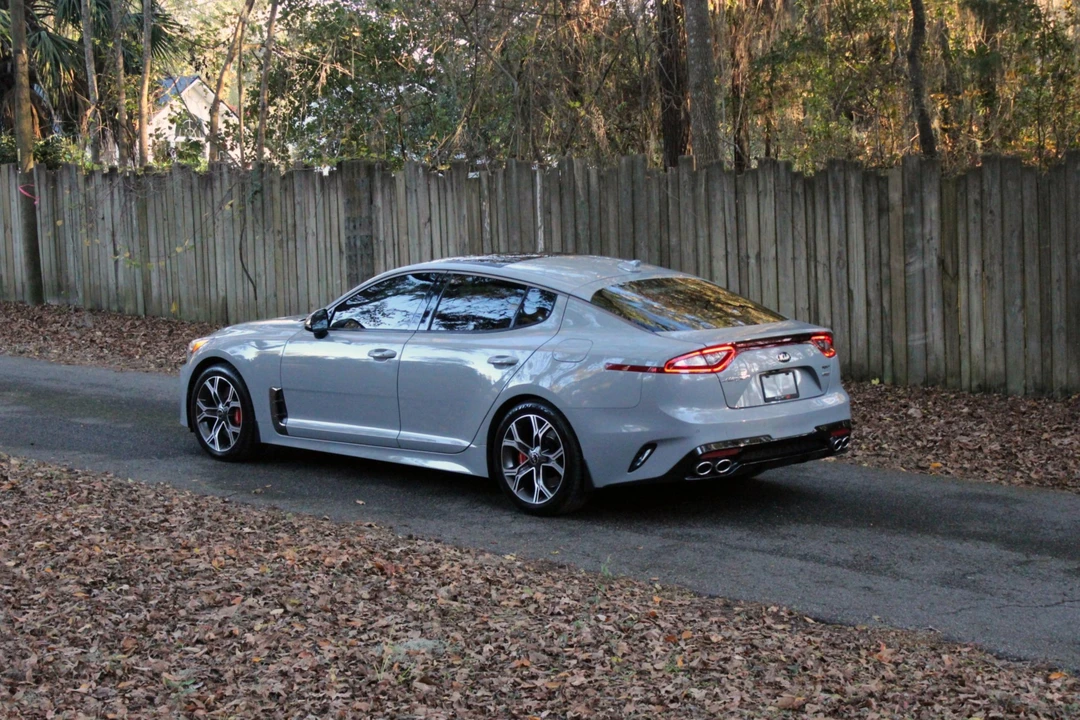 2018 Kia Stinger GT - Image 12 of 25
