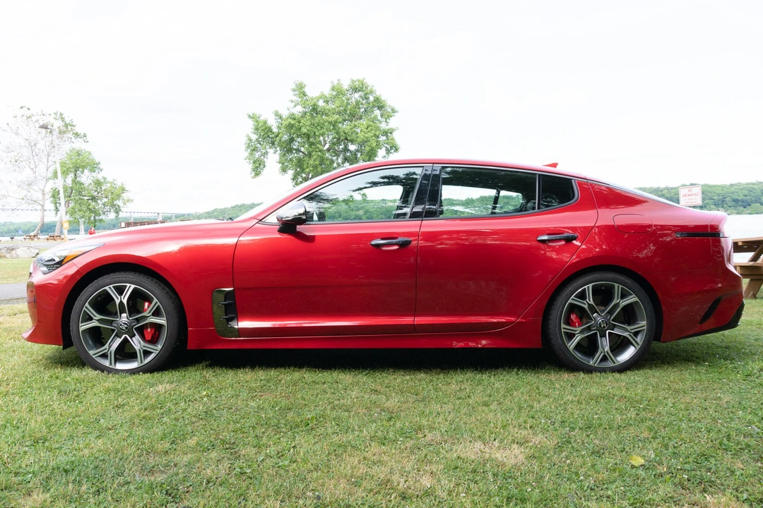 2018 Kia Stinger GT - Image 6 of 31