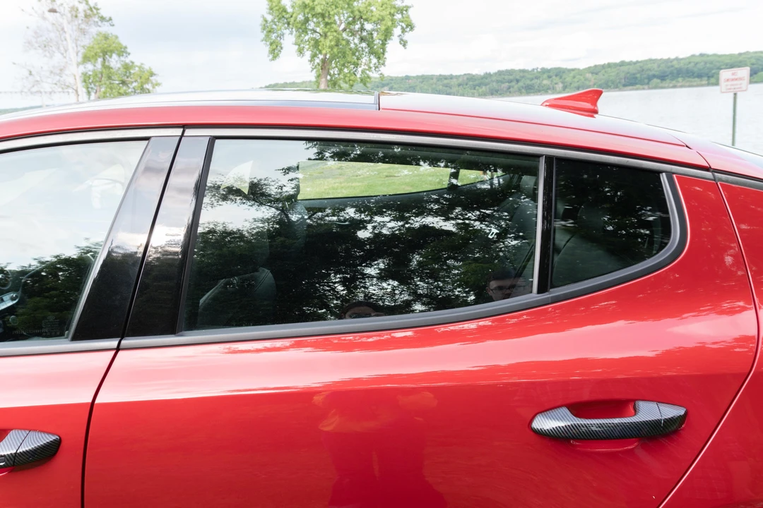 2018 Kia Stinger GT - Image 28 of 31