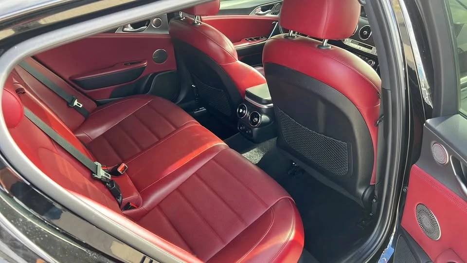 2018 Kia Stinger GT - Image 14 of 20