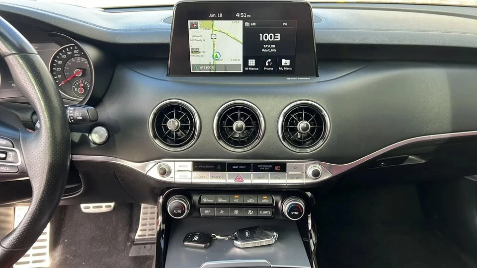 2018 Kia Stinger GT - Image 7 of 20