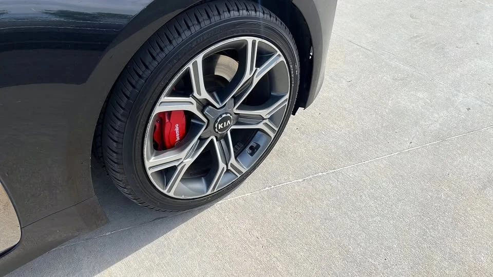 2018 Kia Stinger GT - Image 18 of 20