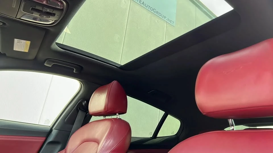 2018 Kia Stinger GT - Image 12 of 20