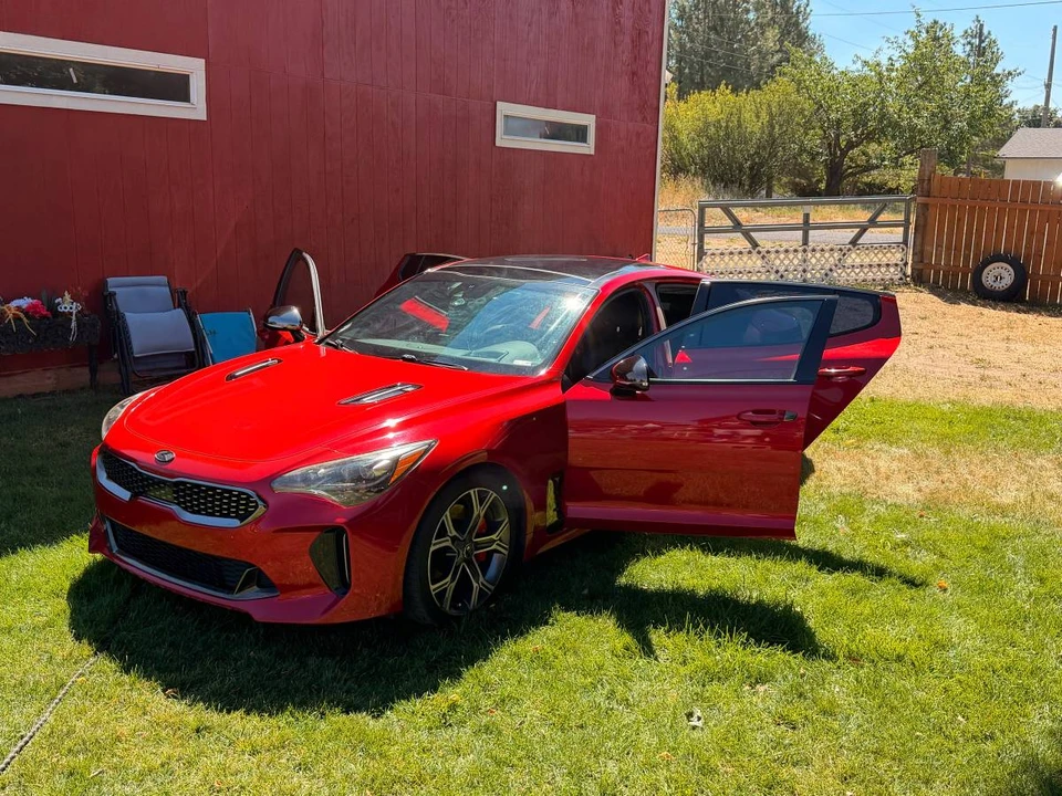 2018 Kia Stinger GT - Image 14 of 14