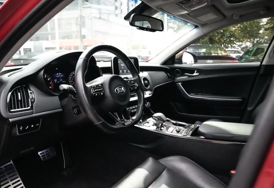 2018 Kia Stinger GT - Image 6 of 20