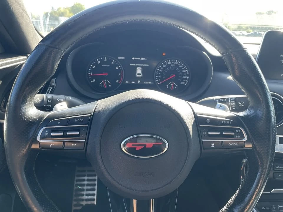 2018 Kia Stinger GT - Image 16 of 20