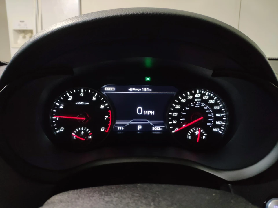 2018 Kia Stinger GT - Image 29 of 31