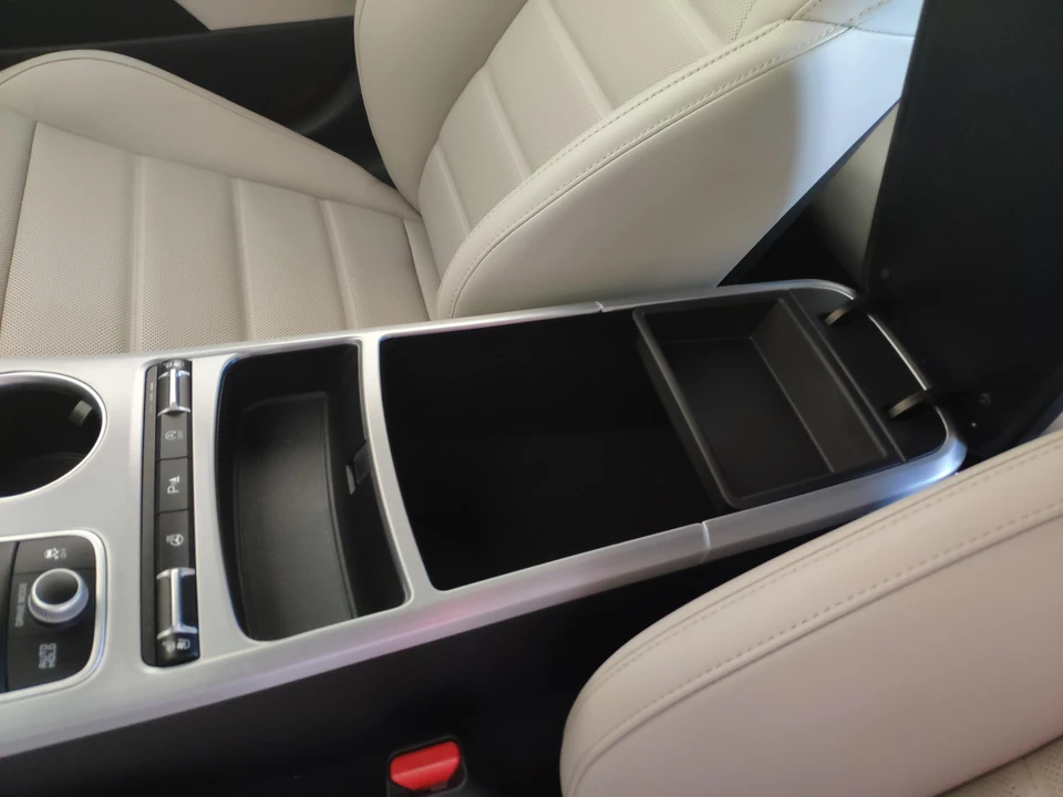 2018 Kia Stinger GT - Image 27 of 31