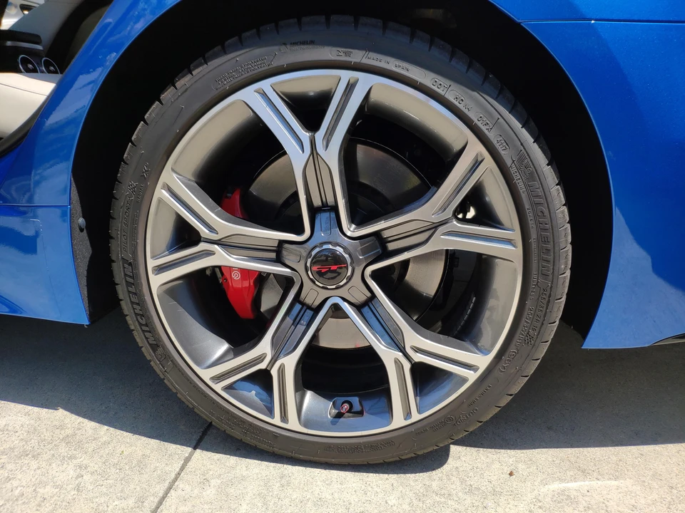 2018 Kia Stinger GT - Image 14 of 31