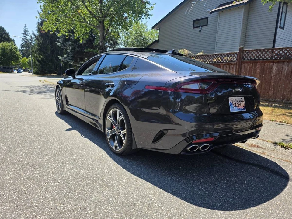 2018 Kia Stinger GT - Image 5 of 10