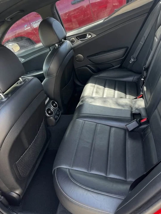 2018 Kia Stinger GT - Image 7 of 8