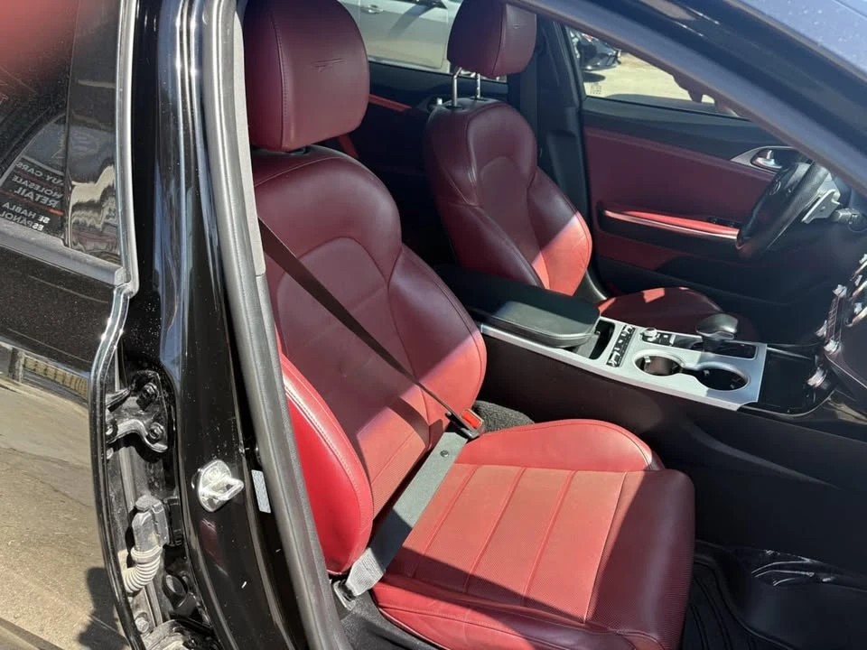 2018 Kia Stinger GT - Image 19 of 20