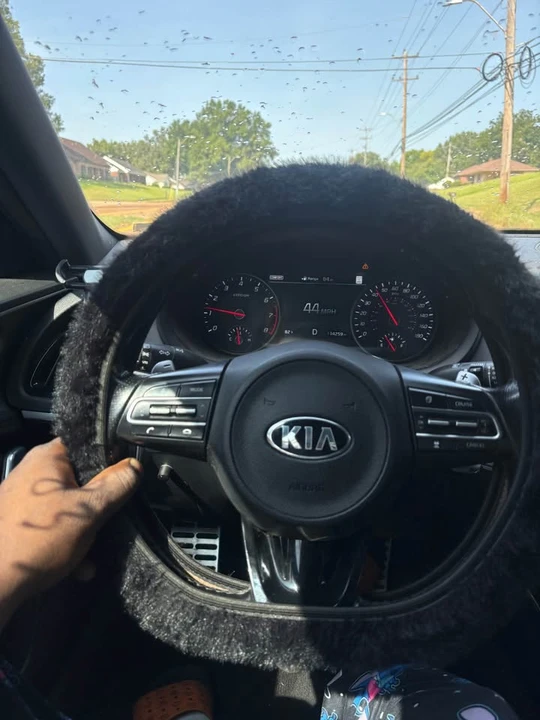 2018 Kia Stinger - Image 5 of 5