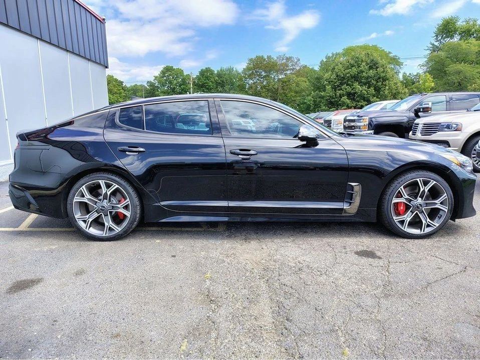 2018 Kia Stinger GT - Image 8 of 20