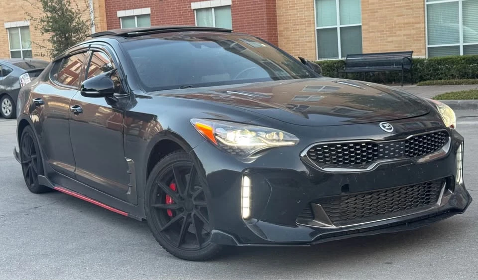 2018 Kia Stinger - Image 3 of 7