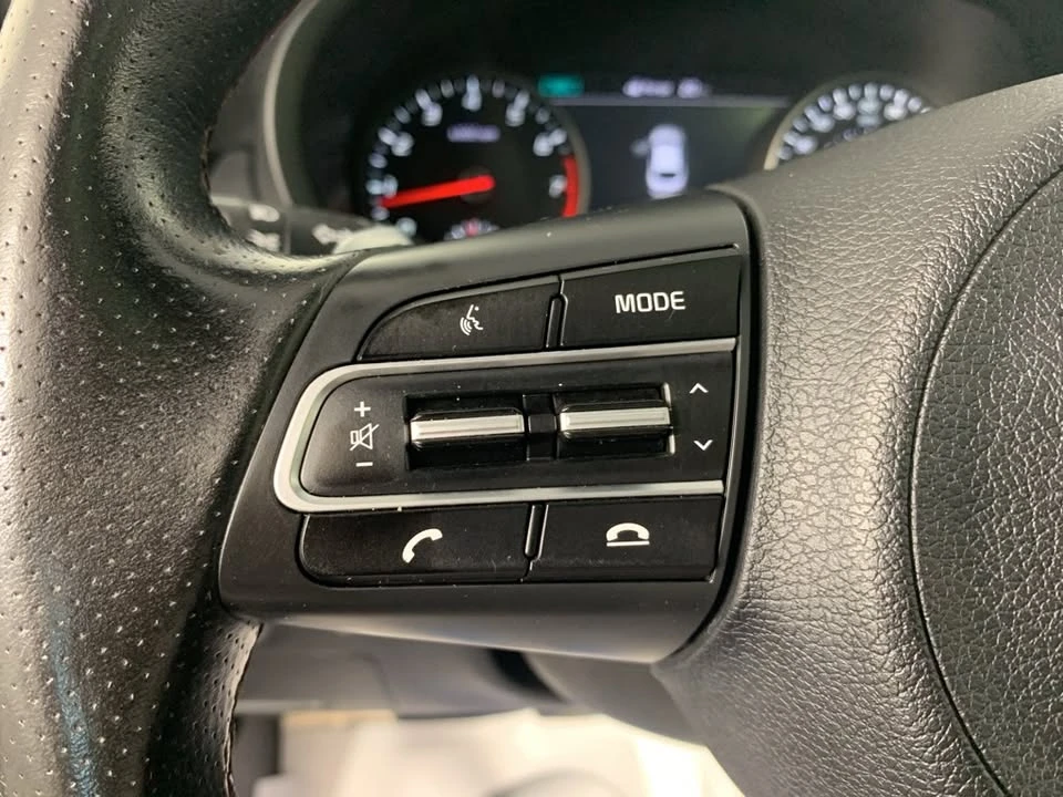 2018 Kia Stinger GT - Image 15 of 18