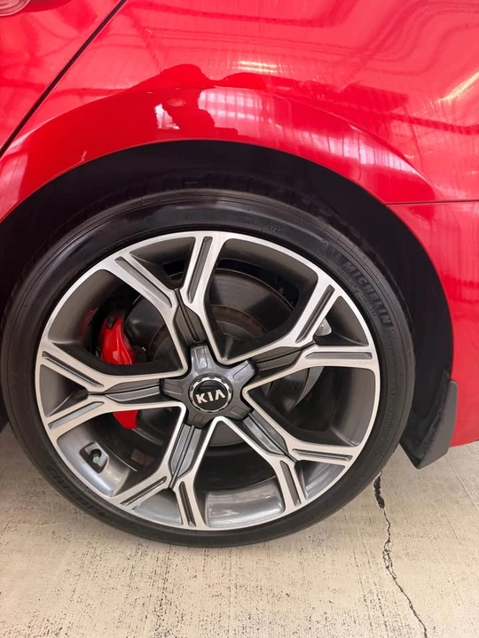 2018 Kia Stinger GT - Image 6 of 11