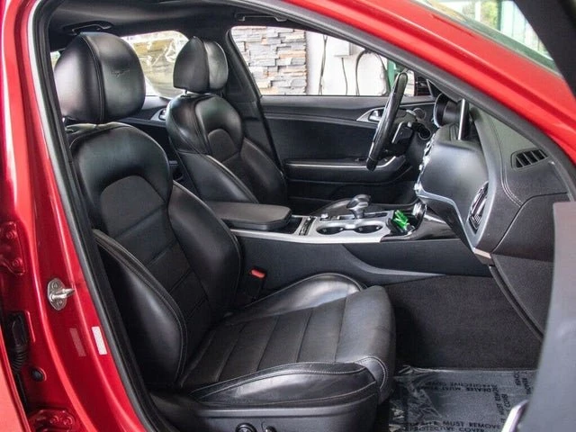 2018 Kia Stinger - Image 19 of 20