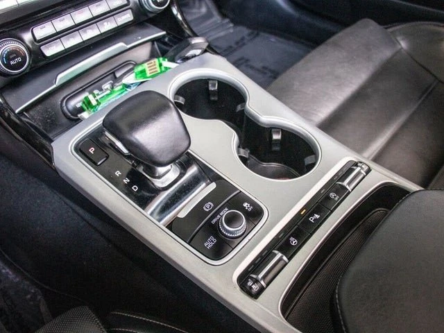 2018 Kia Stinger - Image 17 of 20