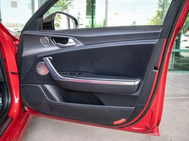 2018 Kia Stinger - Image 20 of 20