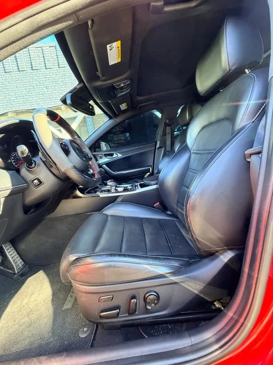 2018 Kia Stinger GT - Image 19 of 20