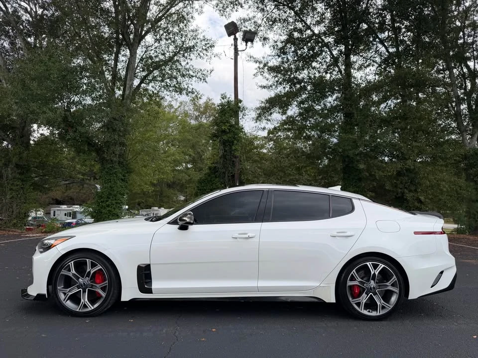 2018 Kia Stinger GT - Image 9 of 20