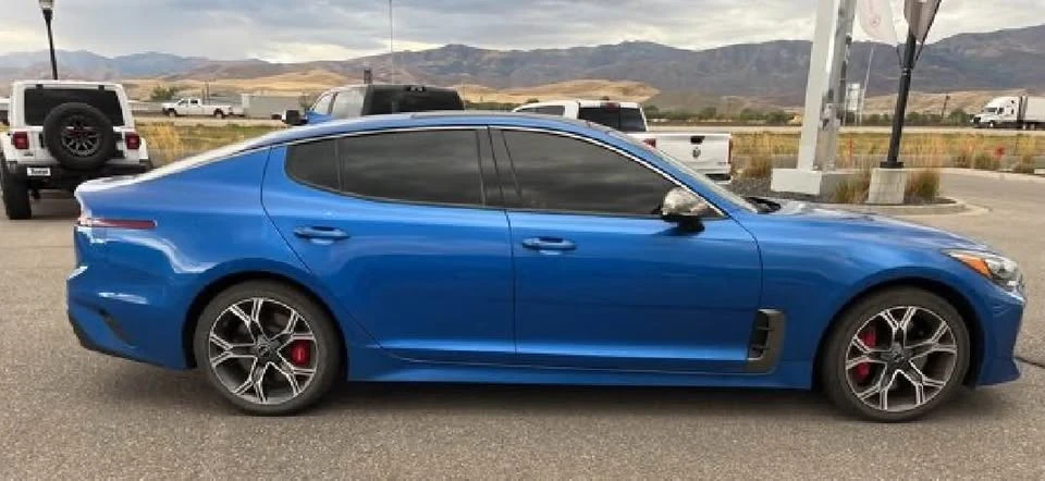 2018 Kia Stinger GT - Image 2 of 8