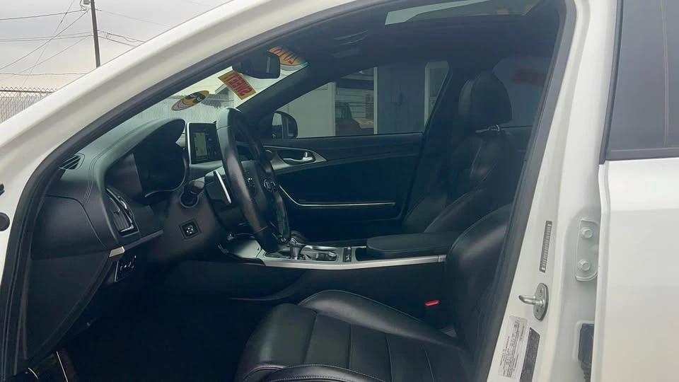 2018 Kia Stinger GT - Image 6 of 12