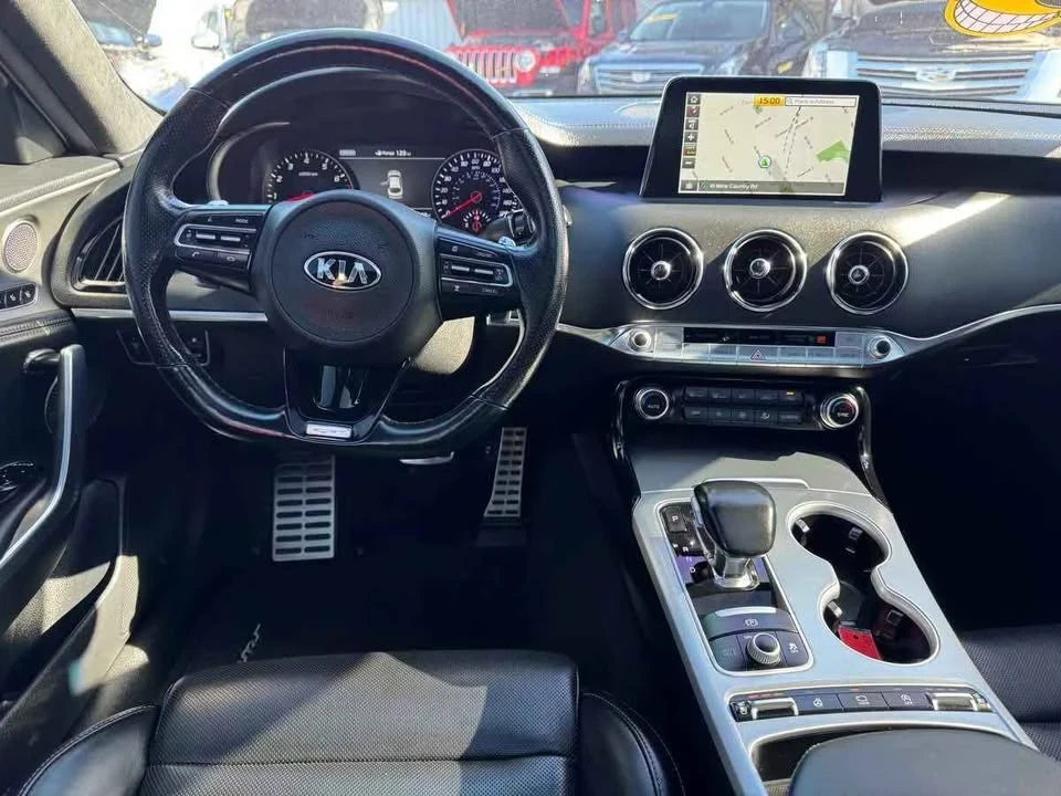 2018 Kia Stinger GT - Image 13 of 20