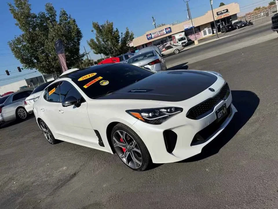 2018 Kia Stinger GT - Image 9 of 20