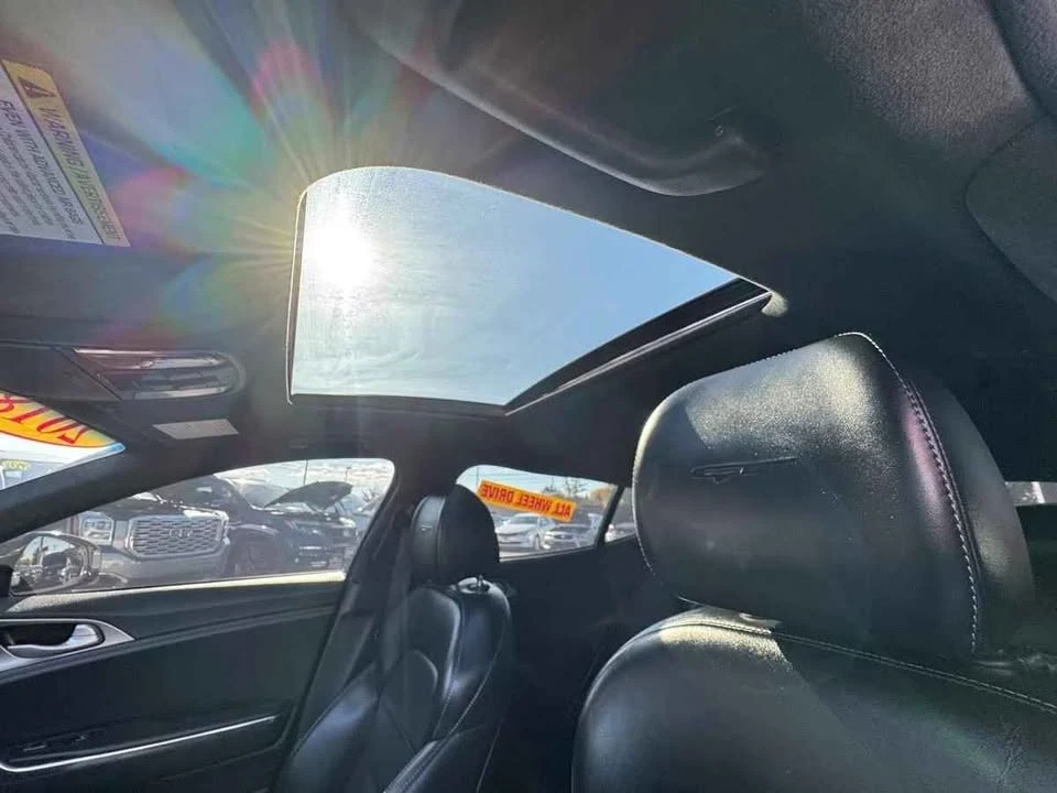 2018 Kia Stinger GT - Image 12 of 20
