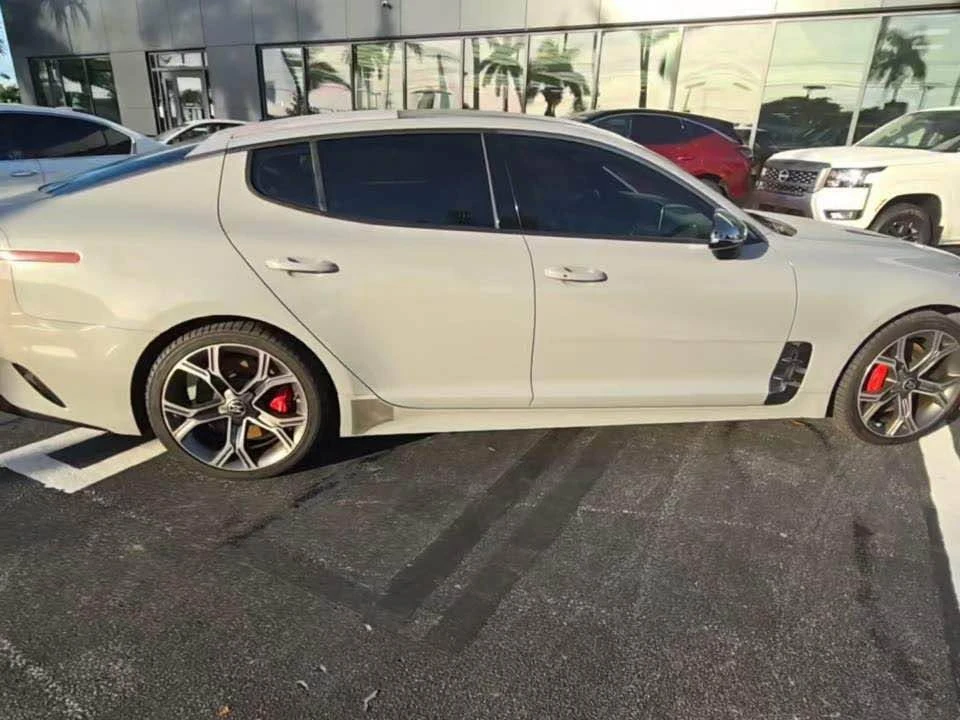 2018 Kia Stinger GT - Image 3 of 10