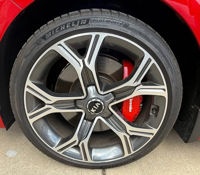2018 Kia Stinger GT - Image 7 of 20