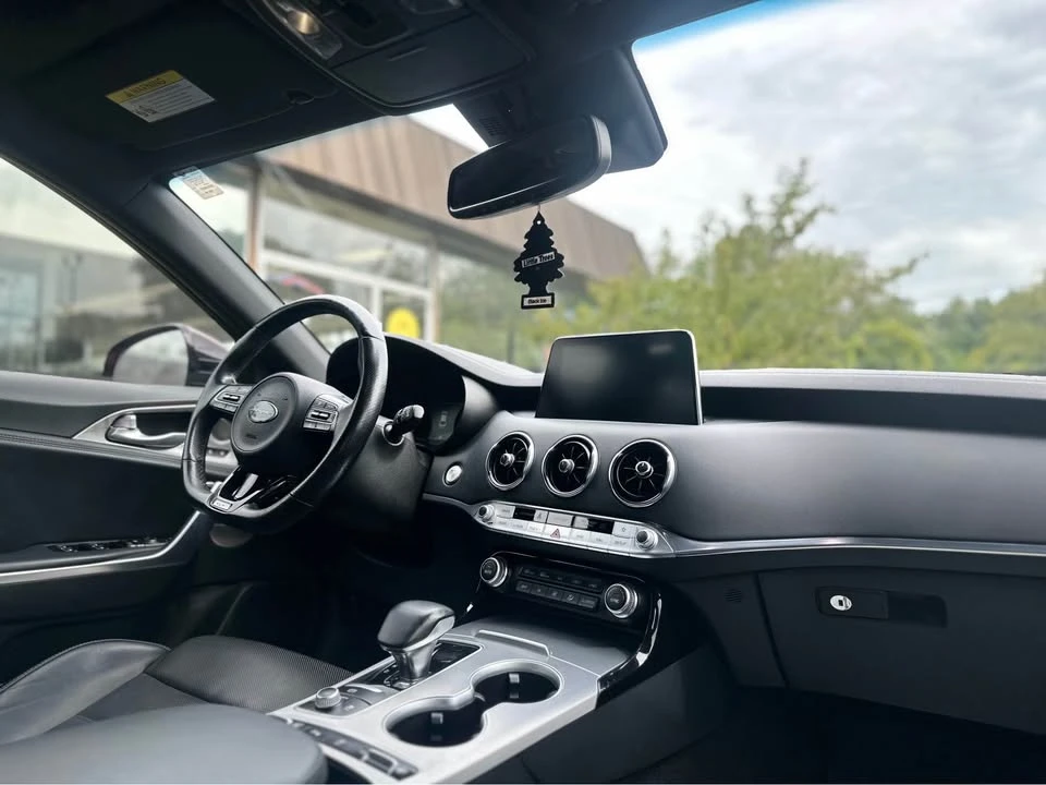 2018 Kia Stinger GT - Image 13 of 20