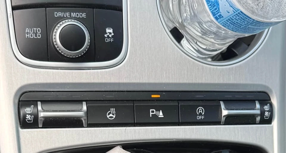 2018 Kia Stinger GT - Image 15 of 20