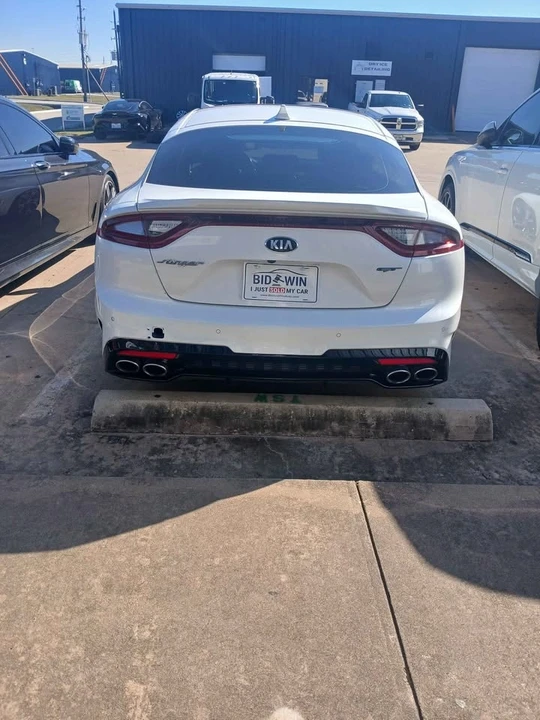 2018 Kia Stinger GT - Image 2 of 9