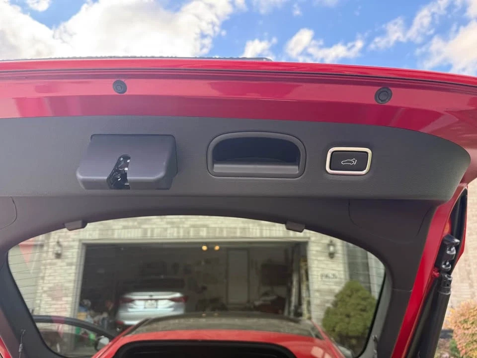 2018 Kia Stinger GT - Image 18 of 20