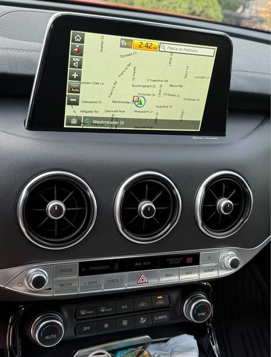 2018 Kia Stinger GT - Image 12 of 20
