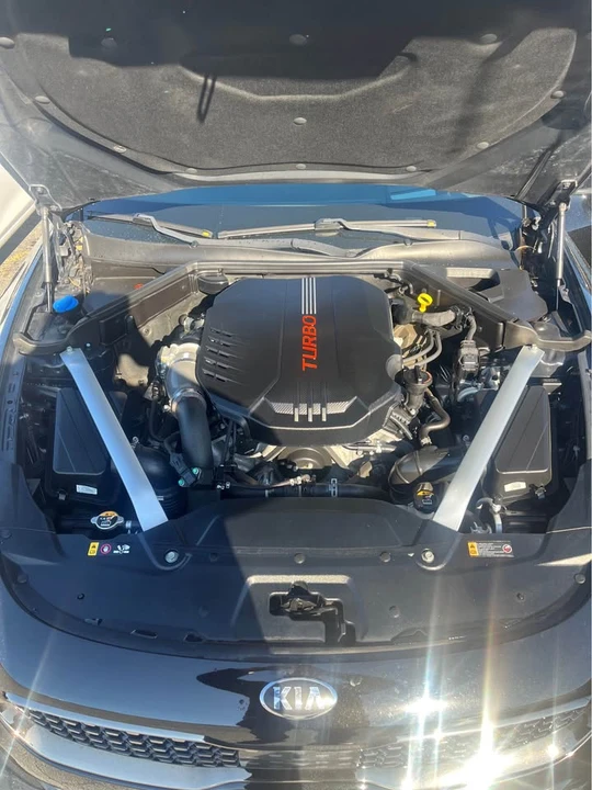 2018 Kia Stinger GT - Image 11 of 14