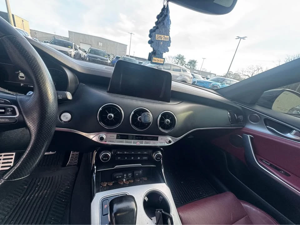 2018 Kia Stinger GT - Image 9 of 12