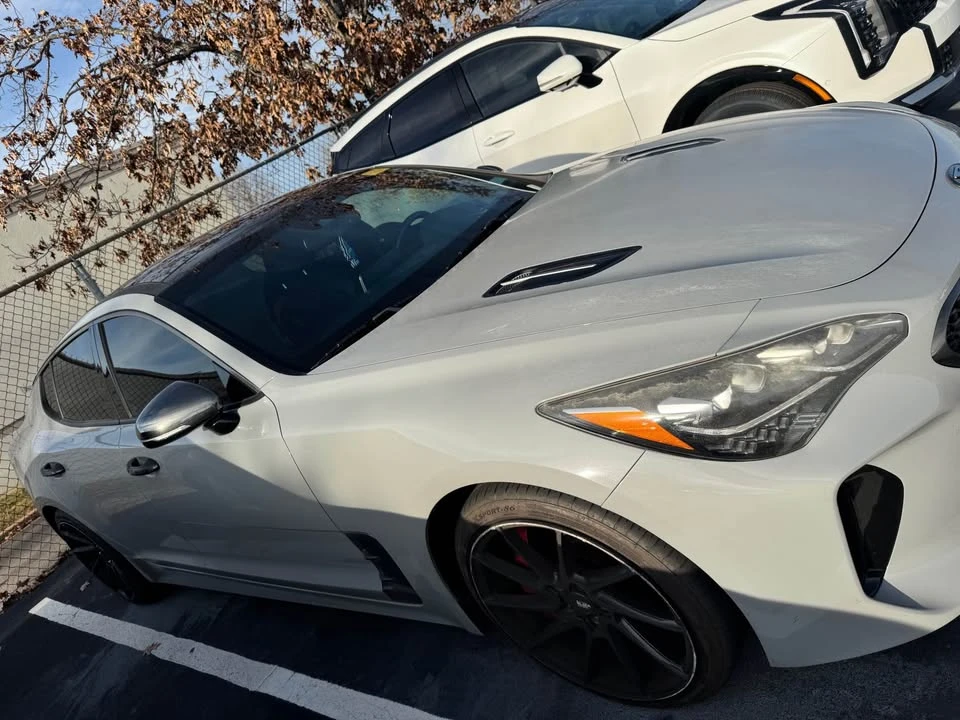 2018 Kia Stinger GT - Image 2 of 12
