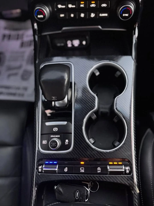 2018 Kia Stinger GT - Image 18 of 20