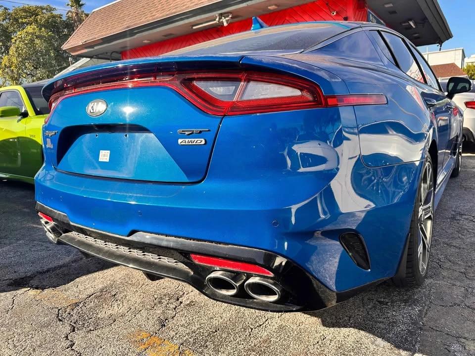 2018 Kia Stinger GT - Image 13 of 16