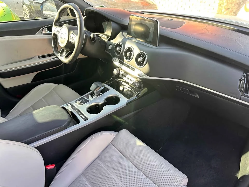 2018 Kia Stinger GT - Image 7 of 16