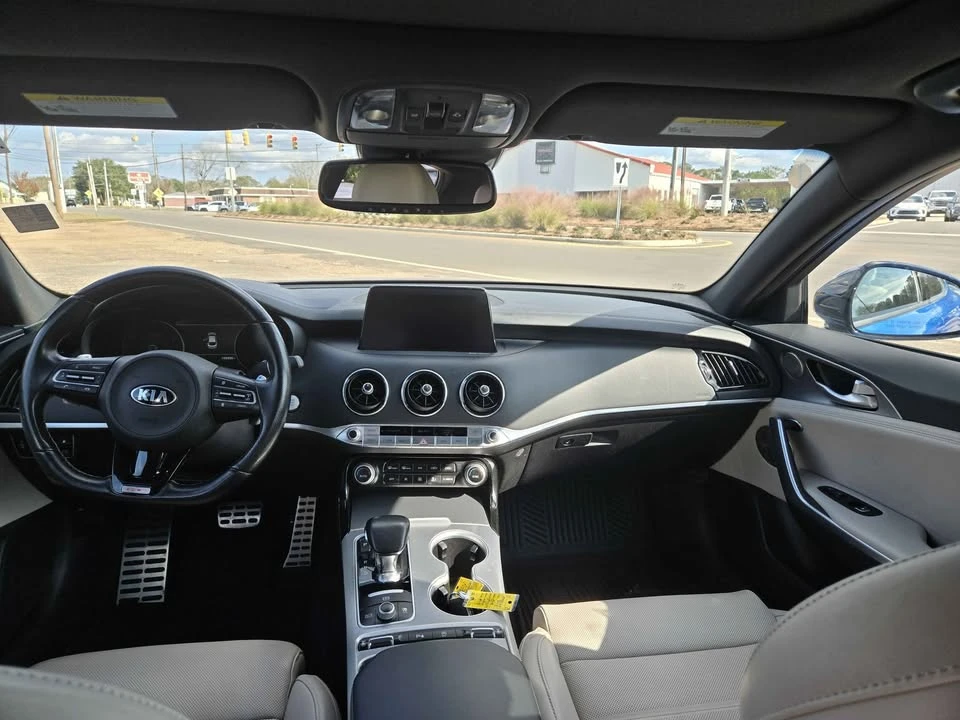 2018 Kia Stinger GT - Image 11 of 13