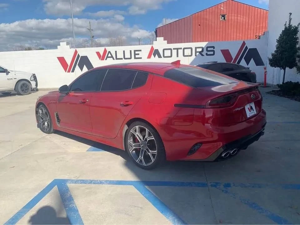 2018 Kia Stinger GT - Image 8 of 14
