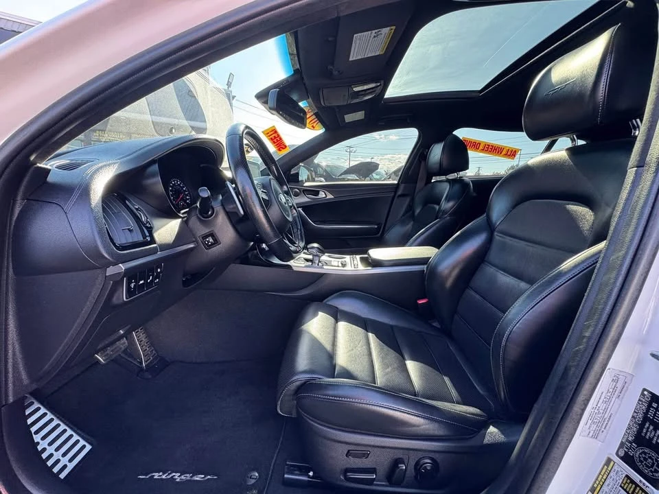 2018 Kia Stinger GT - Image 9 of 19